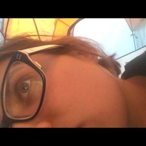 Meet your Posher, Jaclyn